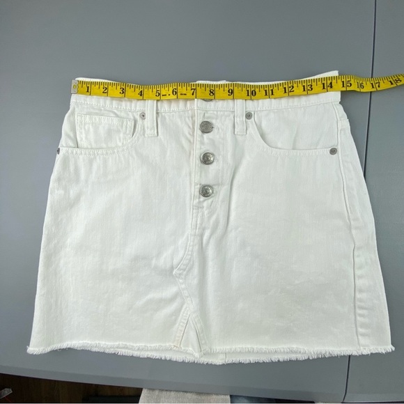 Madewell Rigid Denim A-Line white button fly mini skirt with raw edge sz 27 - Picture 8 of 12